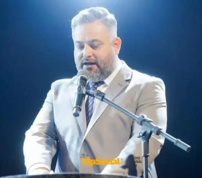 SANDRO MACHADO — Congresso e feira em Joinville