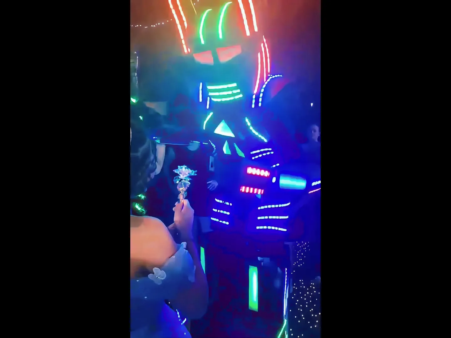 EVERTRONIK ROBÔS DE LED ao vivo