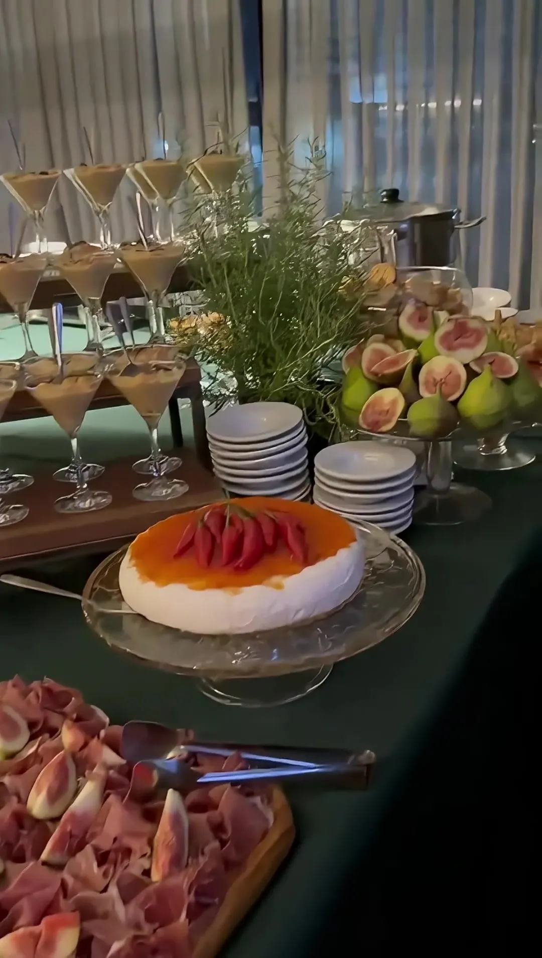 PÃO ITALIANO COQUETÉIS E JANTARES ao vivo