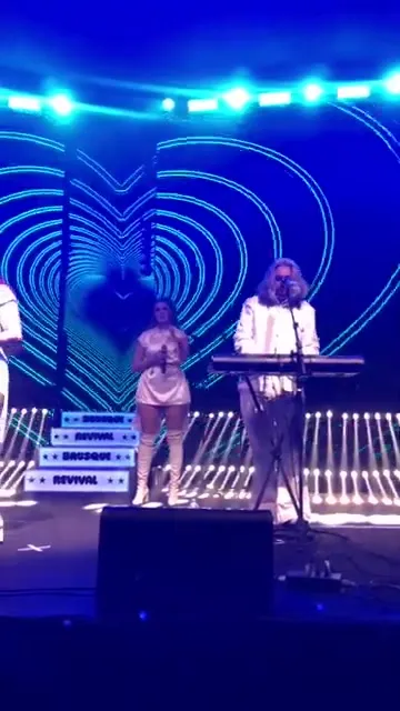 ALTA VOLTAGEM ao vivo