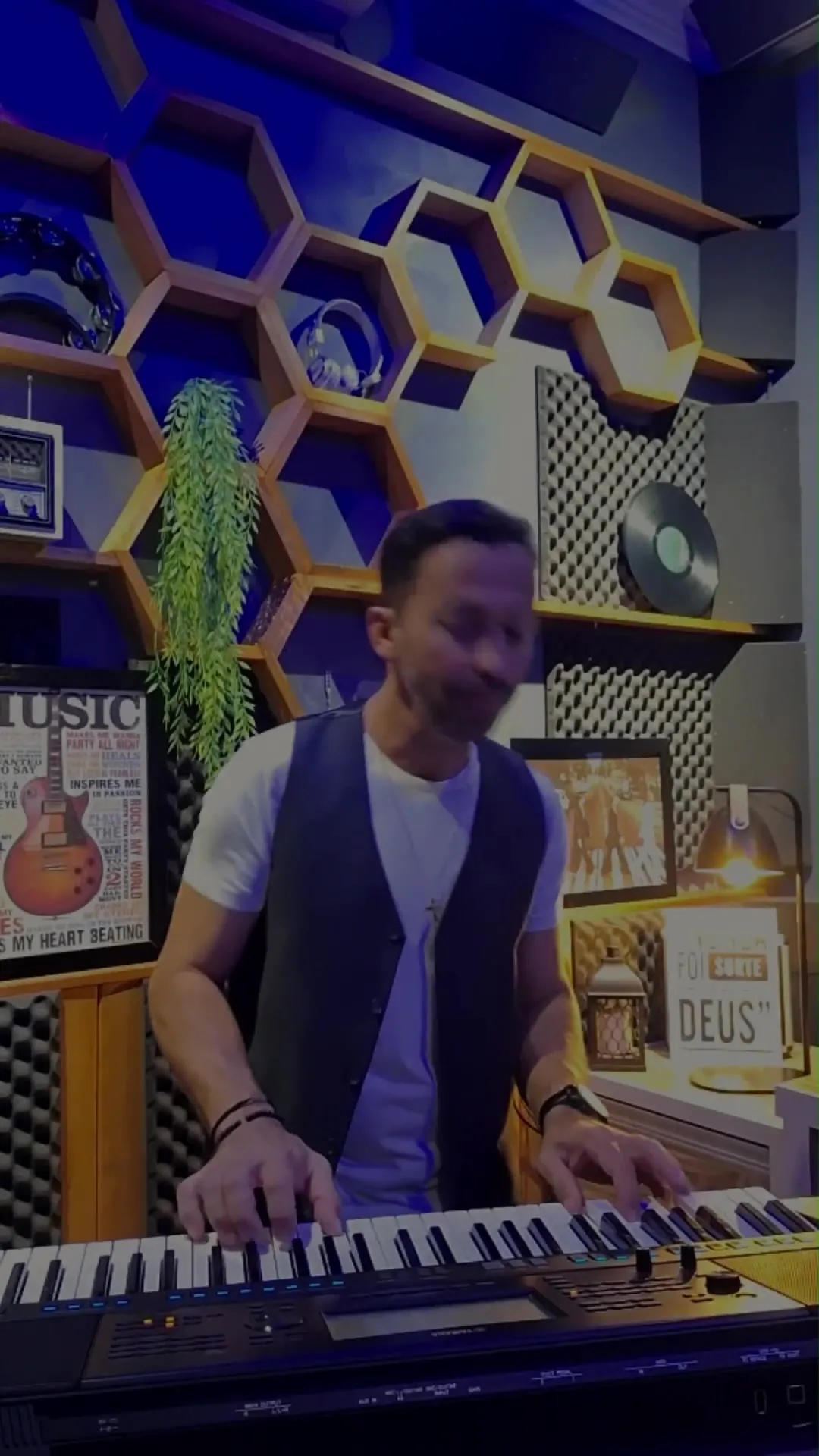 SANDRO ESPINDULA ao vivo